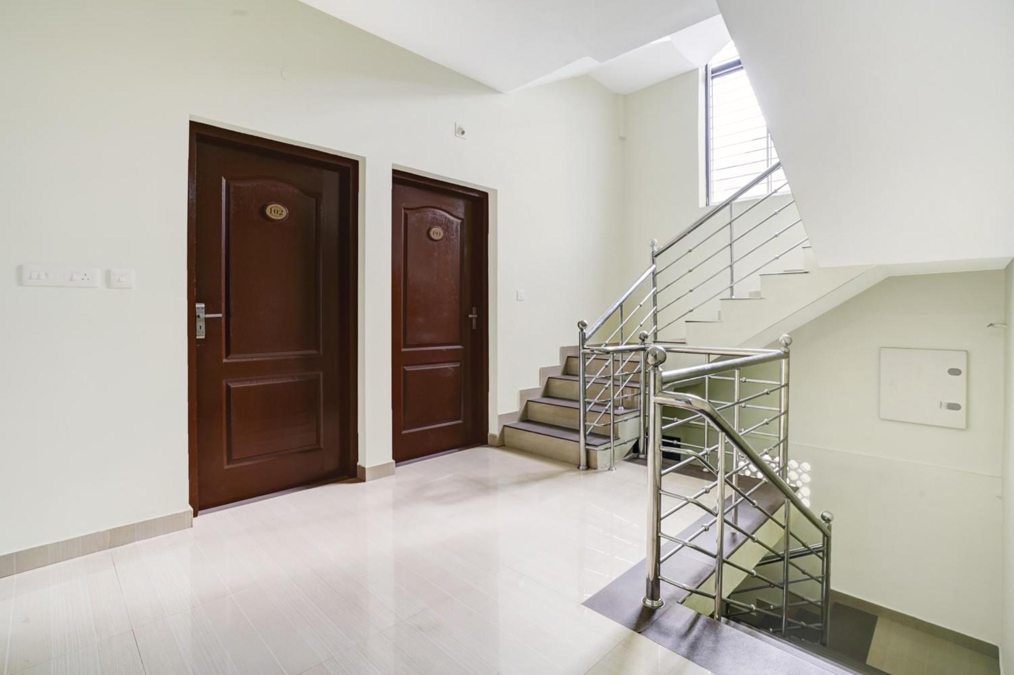 Hotel O Grand Residency Ambalapulai Esterno foto